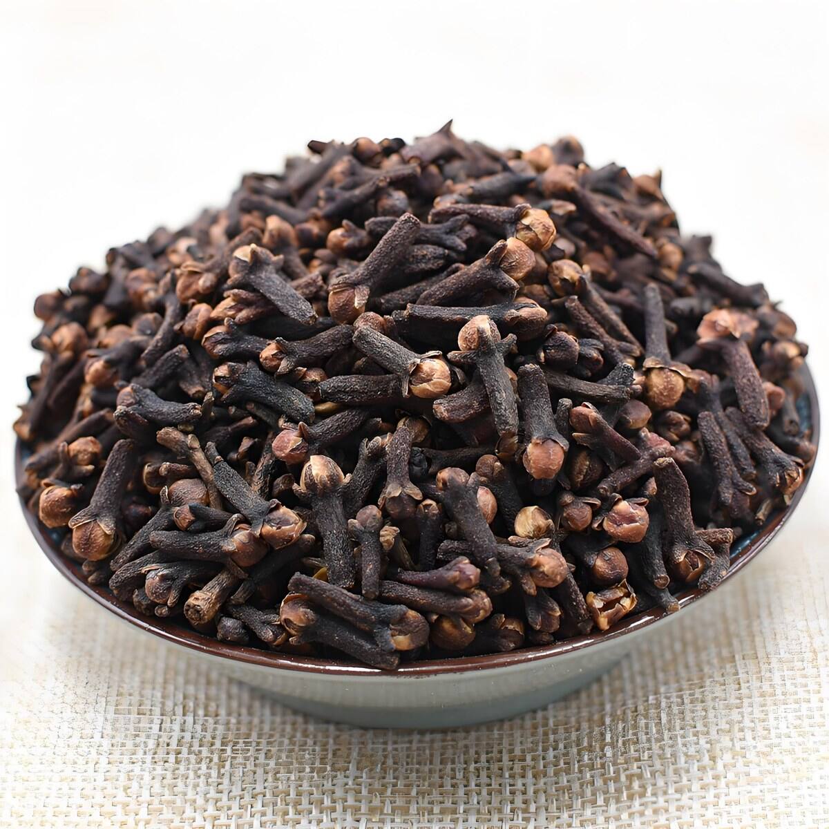 Clove
